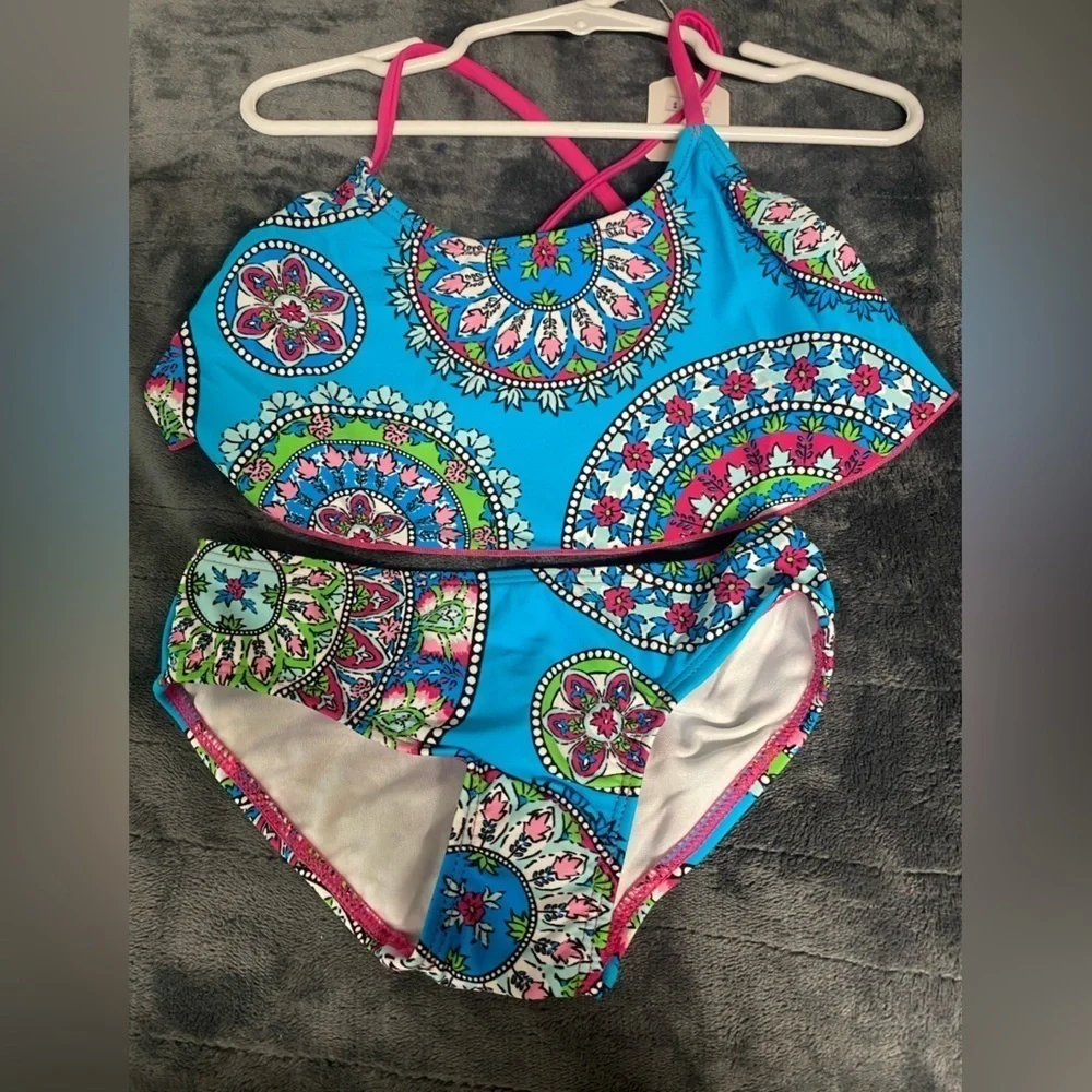 KANU surf multi colored bikini! Size 4 (girls)